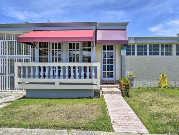 Puerto Rico Home 990199