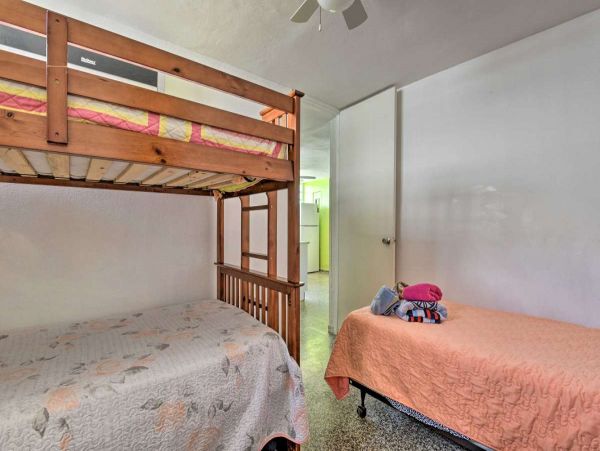 Puerto Rico Home 990199