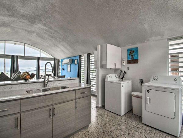 Puerto Rico Home 990200