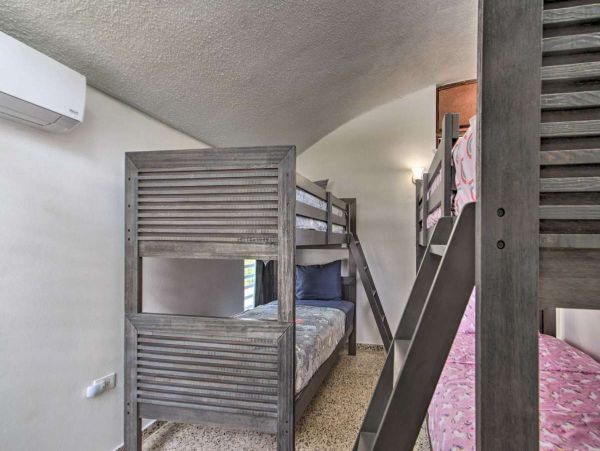 Puerto Rico Home 990200