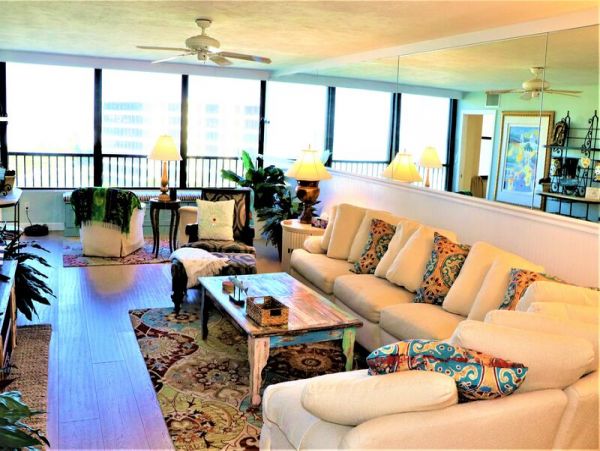 Gulf View Two Bedroom Vacation Condo in Siesta Key