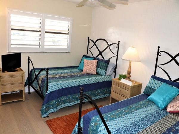 Gulf View Two Bedroom Vacation Condo in Siesta Key