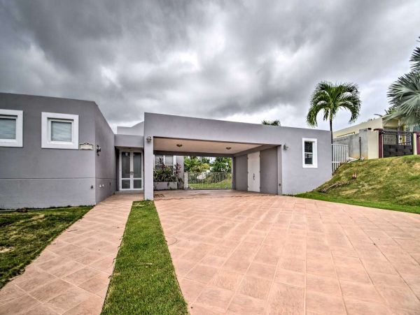 Puerto Rico Home 990213