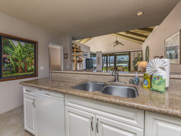 Lahaina Condo 990234