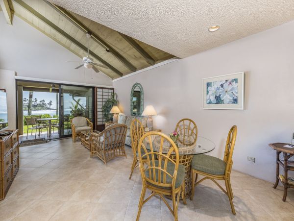 Lahaina Condo 990234
