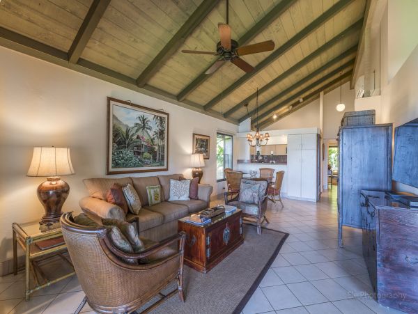 Lahaina Condo 990235