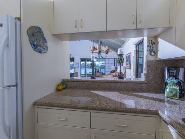 Lahaina Condo 990235