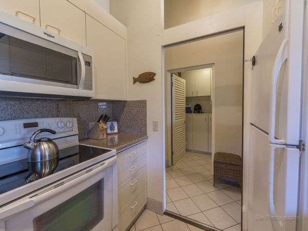 Lahaina Condo 990235