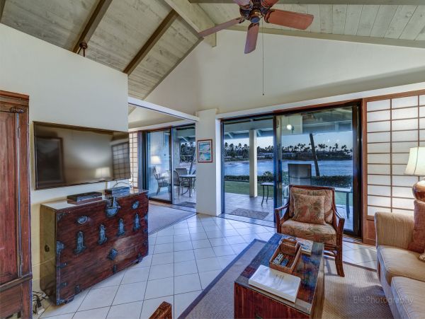 Lahaina Condo 990235