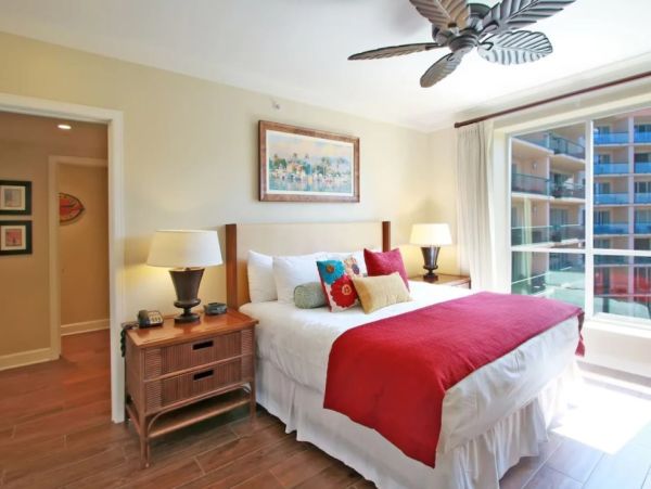 Two Bedroom Luxurious Oceanfront Residence in Kaanapali