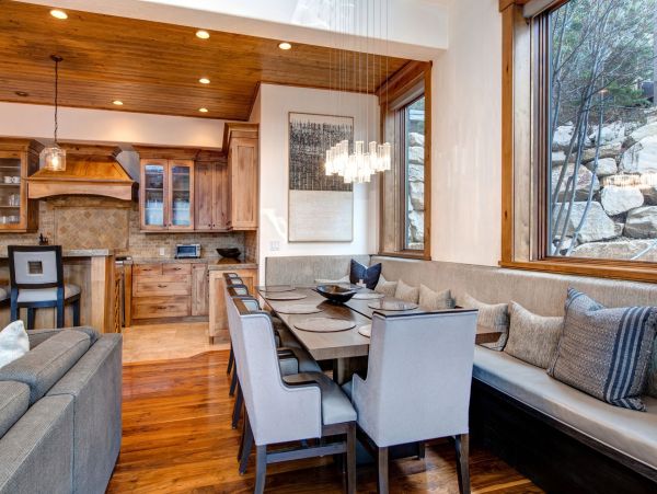 Park City Vacation Home with Spa Short Walk to Lifts