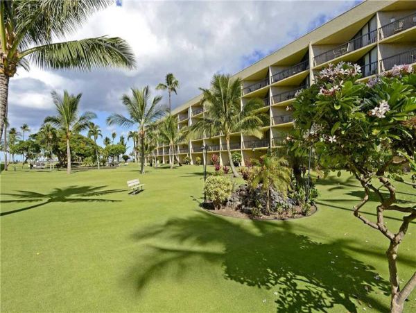 Beach Kihei Vacation Condo Three Bedroom
