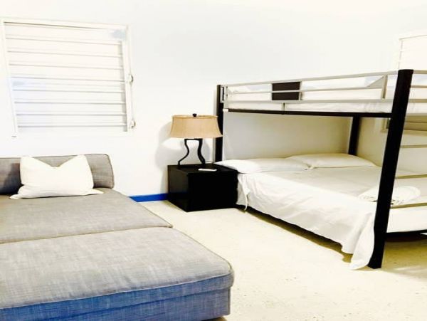Three bedroom, 3 baths walk to beach San Juan Condo