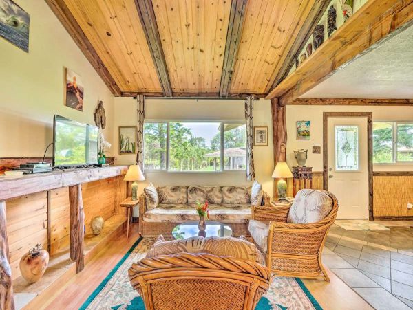 Puna District Home 990286