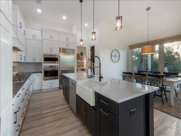 Beautiful Anna Maria Luxury Vacation Pool Home Sleeps 8
