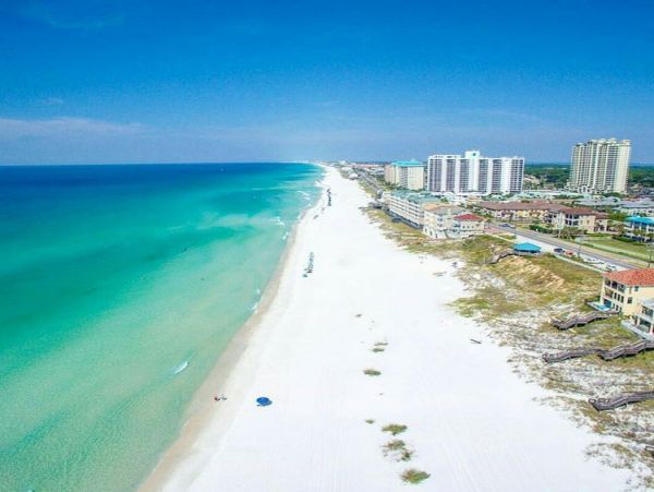 On Beach Miramar Vacation Cottage