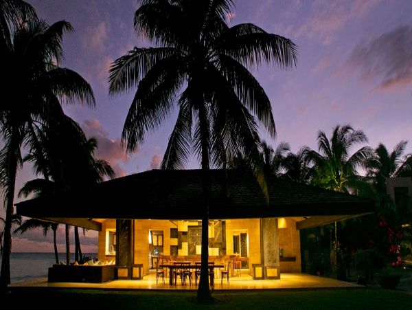 Cancun Home 990324