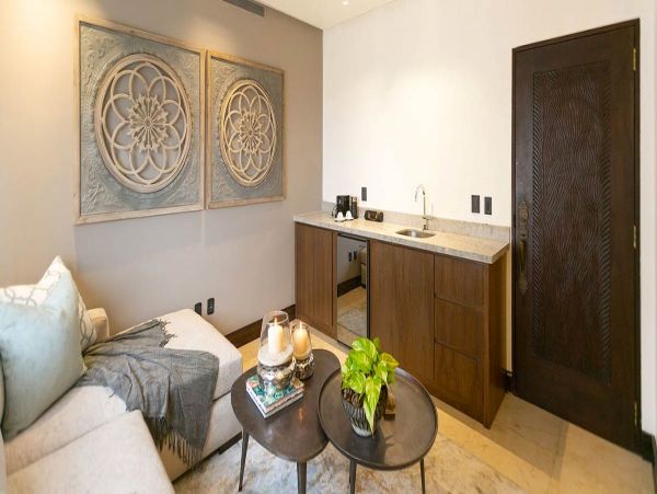 Cancun Home 990324