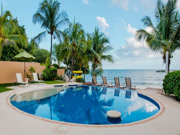 Cancun Home 990325