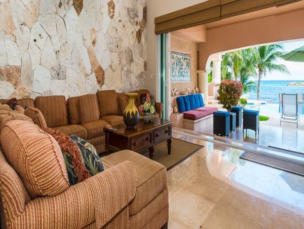 Cancun Home 990325