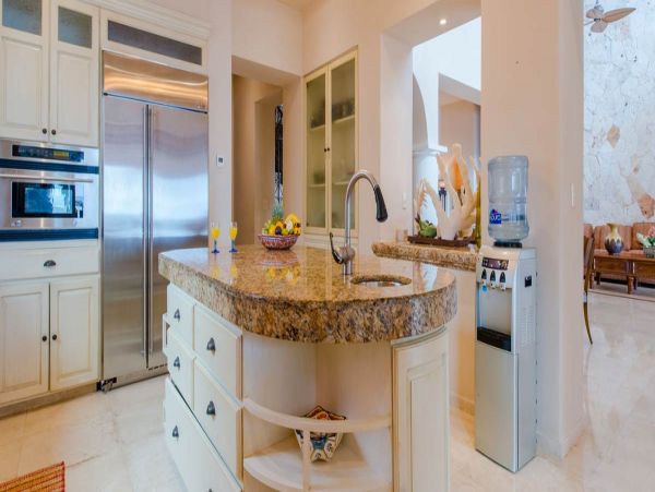 Cancun Home 990325