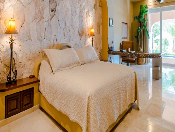 Cancun Home 990325