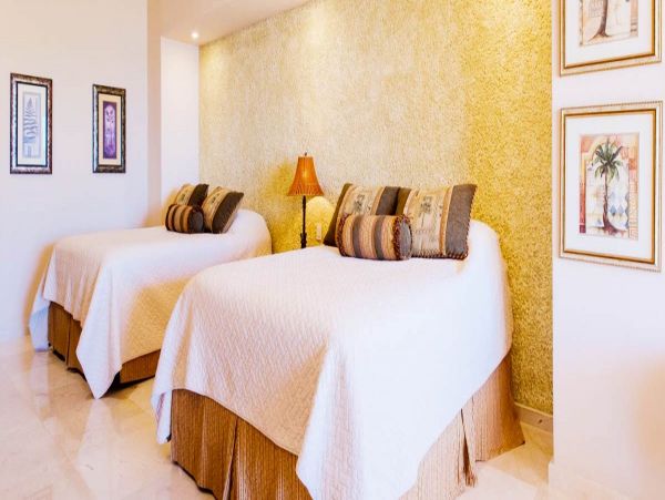 Cancun Home 990325