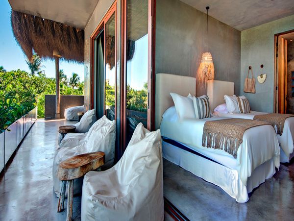 Cancun Home 990326