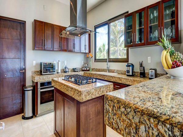 Cancun Home 990328