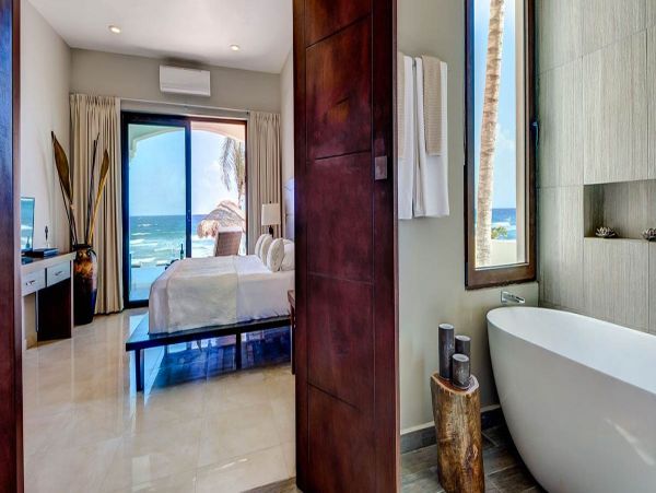 Cancun Home 990328