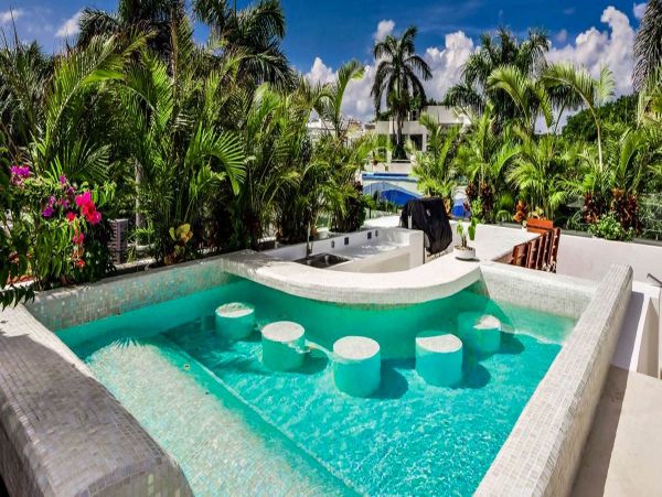 Cancun Home 990329