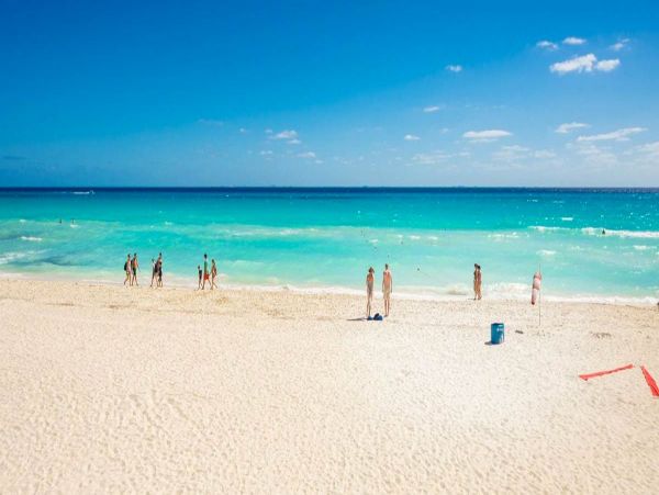 Cancun Home 990329
