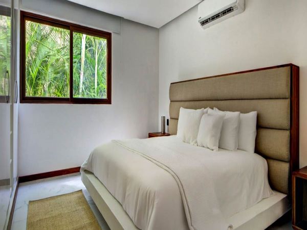 Cancun Home 990329