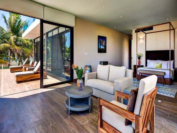 Cancun Home 990334