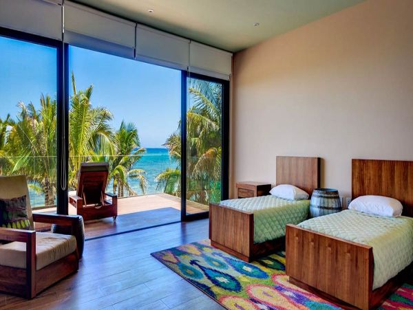 Cancun Home 990334