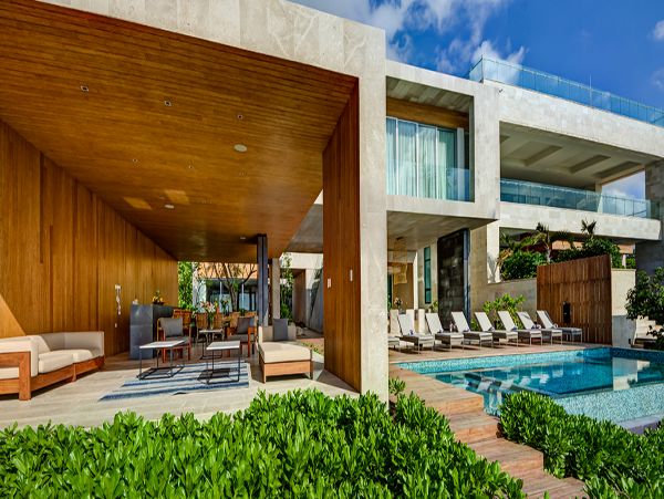 Cancun Home 990335