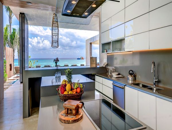 Cancun Home 990335