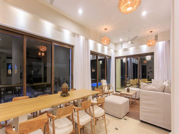 Cancun Home 990336