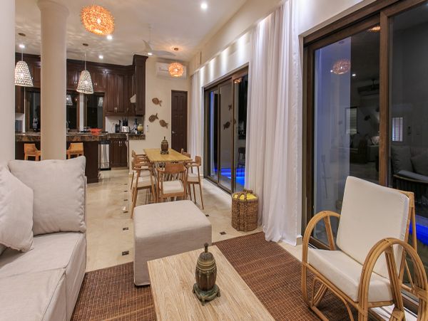 Cancun Home 990336