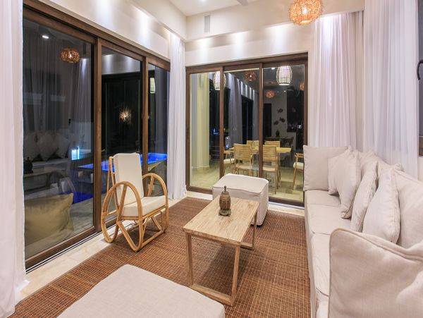 Cancun Home 990336