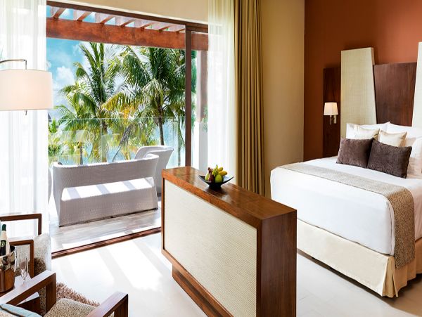 Cancun Home 990337
