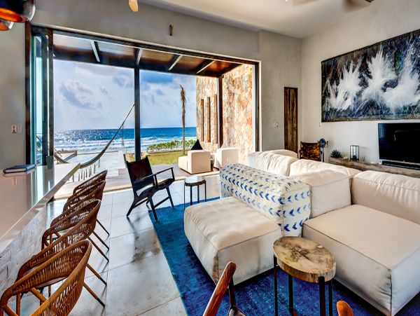 Cancun Home 990338
