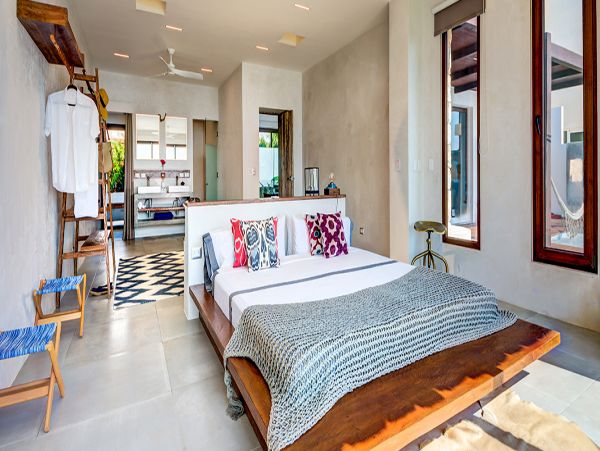Cancun Home 990338