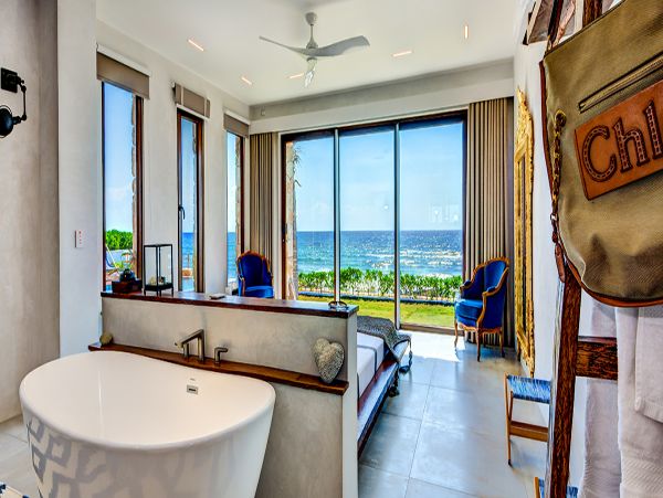 Cancun Home 990338