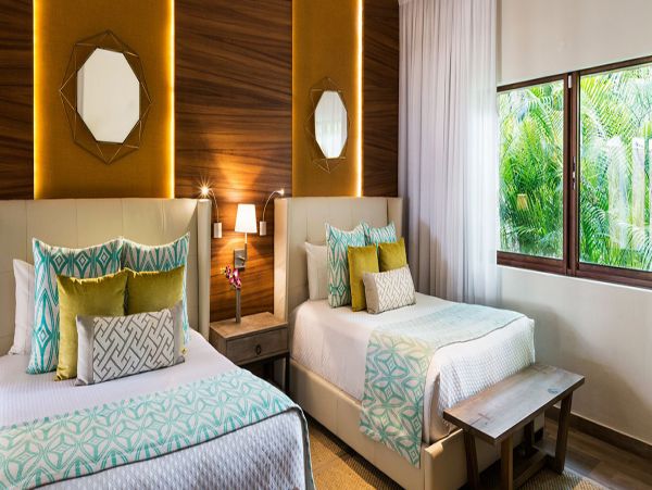 Cancun Home 990339