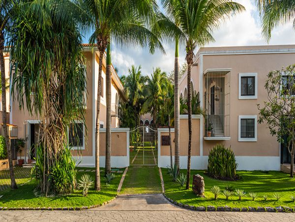 Cancun Home 990341