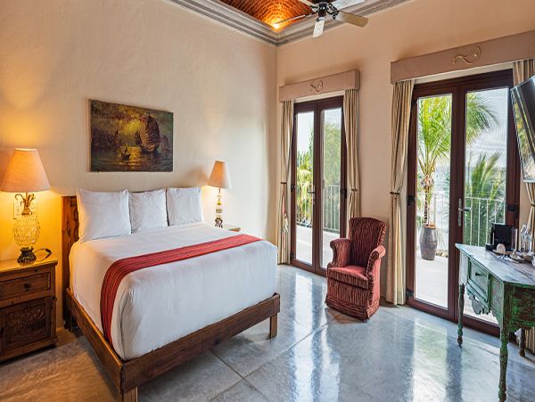 Cancun Home 990341