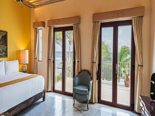 Cancun Home 990341