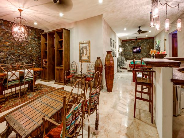 Cancun Home 990345