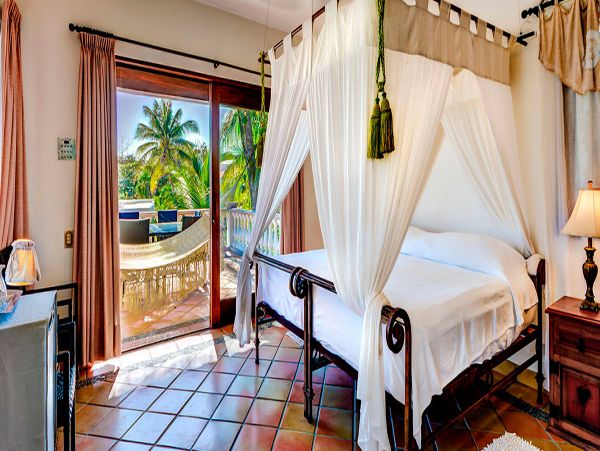 Cancun Home 990345